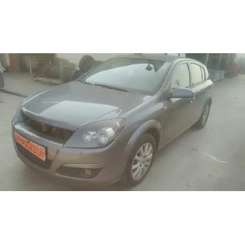 opel astra h berlina del año 2005