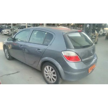 opel astra h berlina del año 2005