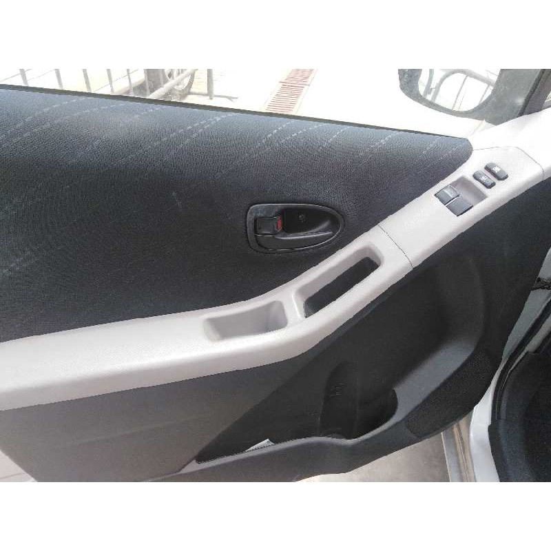 TOYOTA YARIS (_P9_) 2007