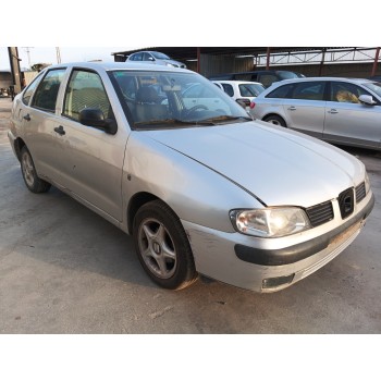 seat cordoba berlina (6k2) del año 2002