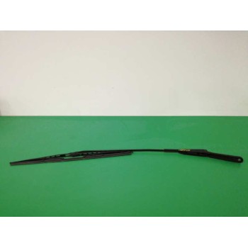 Recambio de brazo limpia delantero derecho para renault trafic caja cerrada (ab 4.01) 2.5 dci diesel cat referencia OEM IAM 8000