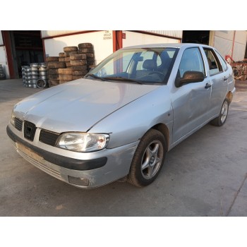 seat cordoba berlina (6k2) del año 2002
