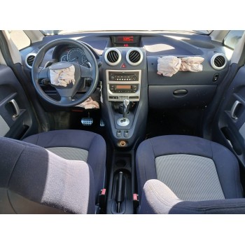 peugeot 1007 del año 2009