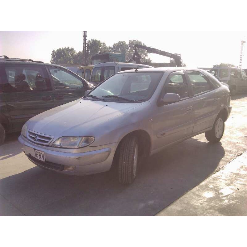 citroën xsara berlina del año 2000