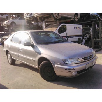 citroën xsara berlina del año 2000