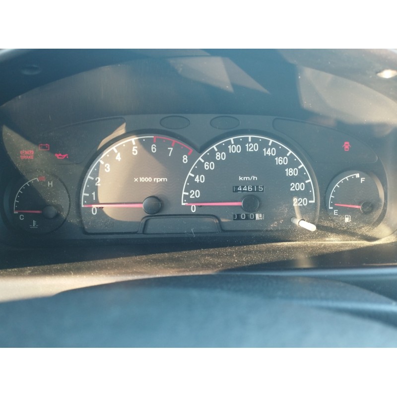 HYUNDAI TRAJET (FO) 2001