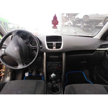 peugeot 207 del año 2007