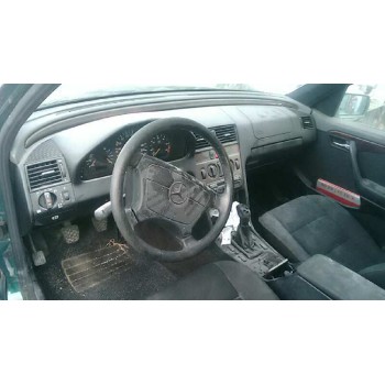 mercedes-benz clase c (w202) berlina del año 1996