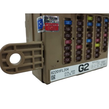 Recambio de caja reles / fusibles para subaru xv (g5) 2.0 cat referencia OEM IAM 82201FL204  