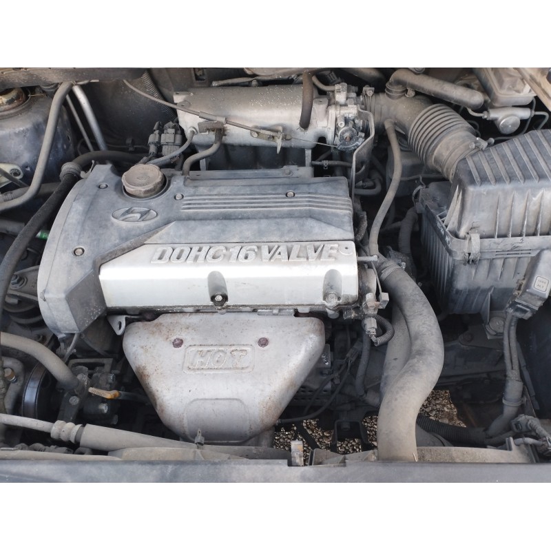 HYUNDAI TRAJET (FO) 2001