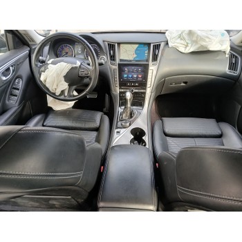 infiniti q50 del año 2015