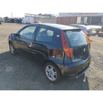 fiat punto berlina (188) del año 2004