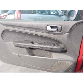 ford focus berlina (cap) del año 2005