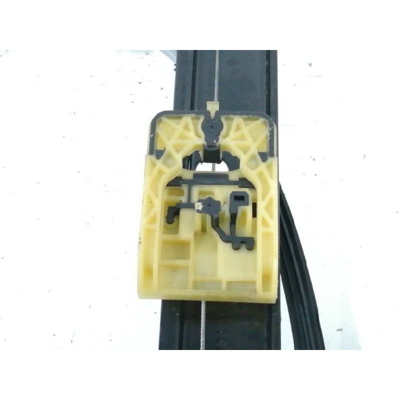 ELEVALUNAS DELANTERO IZQUIERDO 5Q0959802A