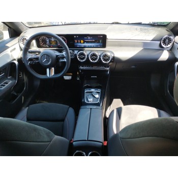 mercedes-benz clase a sedán (v177) del año 2023