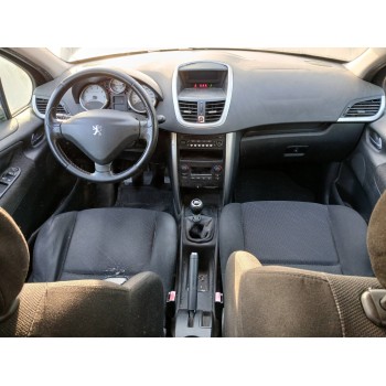 peugeot 207 del año 2007