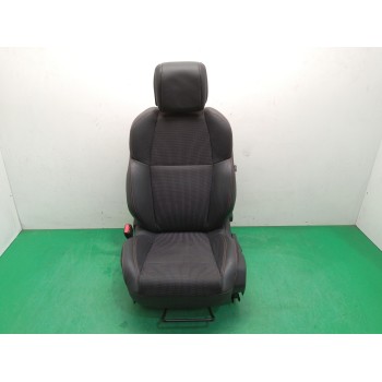 ASIENTO DELANTERO IZQUIERDO 