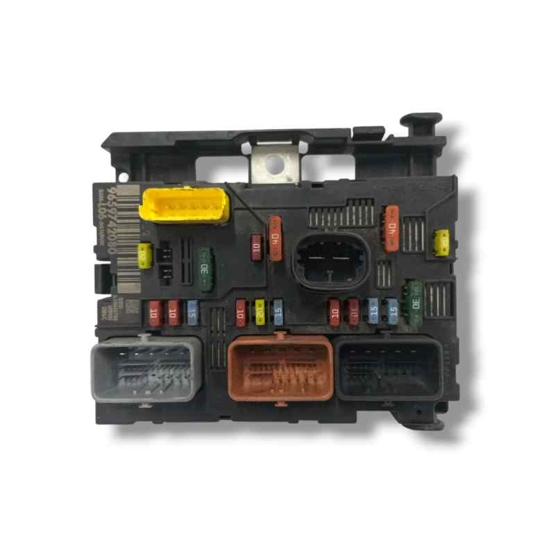 Recambio de caja reles / fusibles para peugeot 307 (s1) 1.6 16v hdi referencia OEM IAM 9659742080  