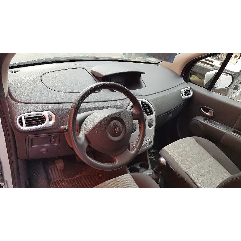 CERRADURA PUERTA TRASERA DERECHA