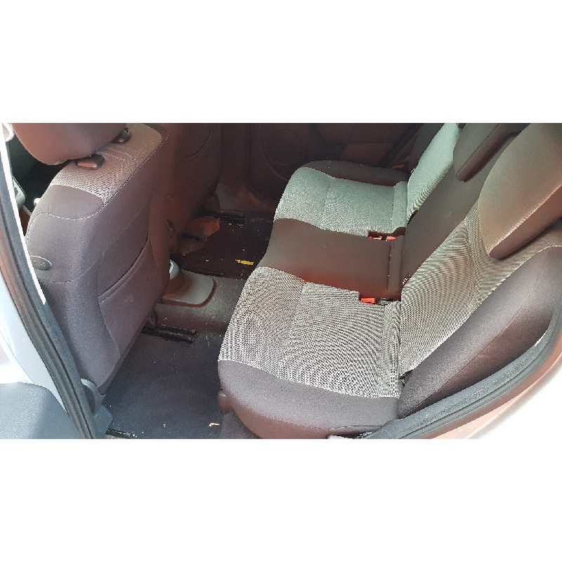 CERRADURA PUERTA TRASERA DERECHA