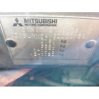 mitsubishi space wagon (n80/n90) del año 2002