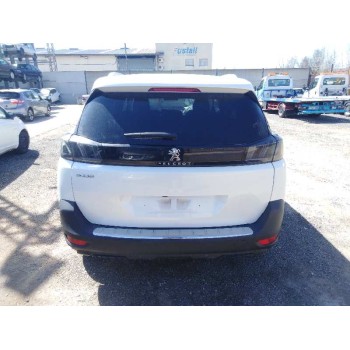 peugeot 5008 del año 2020