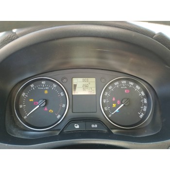 skoda fabia (5j2 ) del año 2010