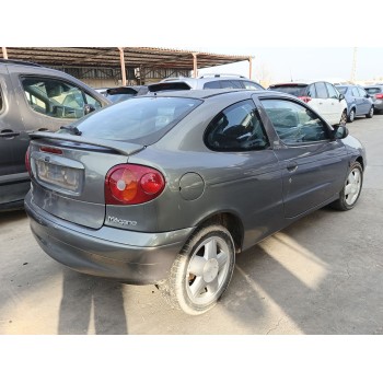 renault megane i coach (da0/1_) del año 2001
