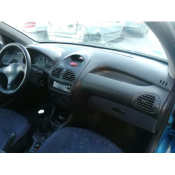 peugeot 206 berlina del año 1999