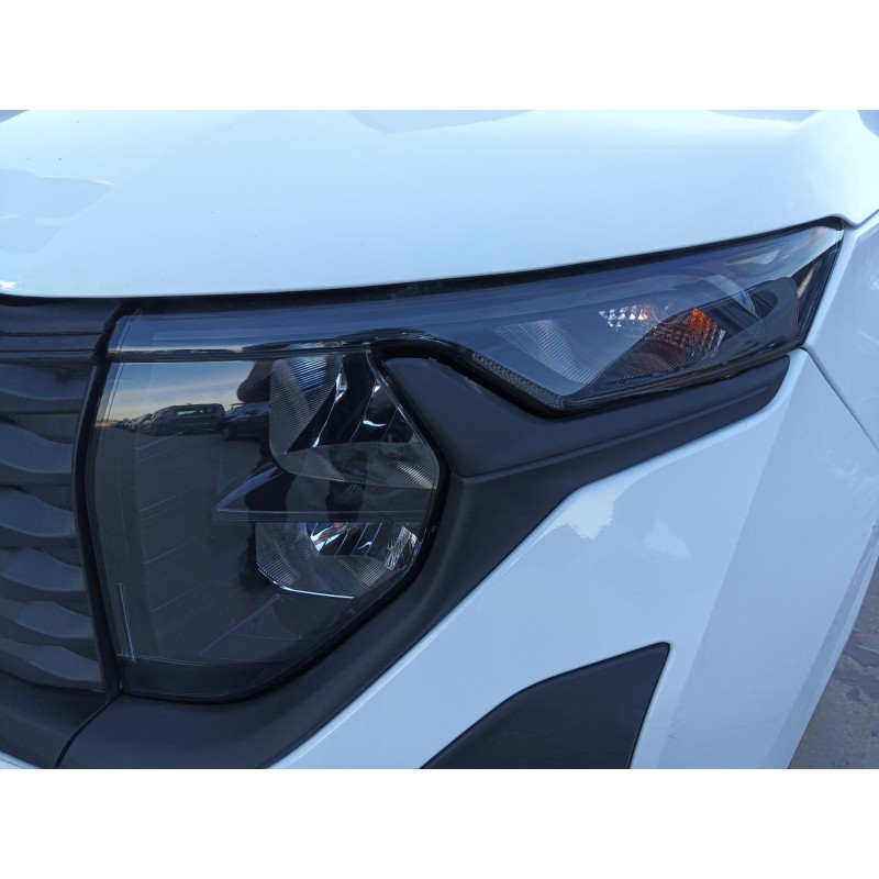 FORD TRANSIT COURIER B460 Furgoneta/monovolumen 2024