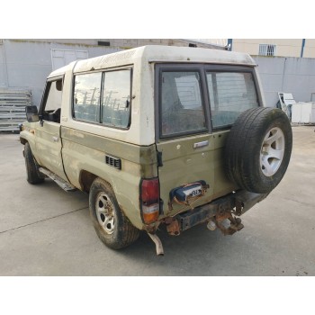 toyota land cruiser station (j8) del año 1990