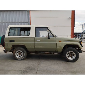 toyota land cruiser station (j8) del año 1990