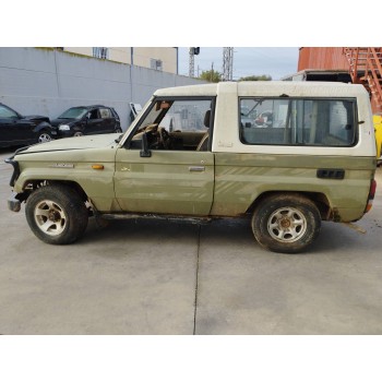 toyota land cruiser station (j8) del año 1990