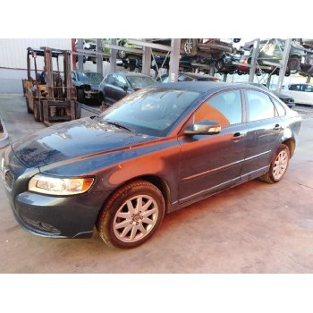 volvo s40 berlina del año 2008