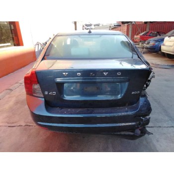 volvo s40 berlina del año 2008