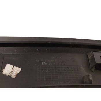 Recambio de aletin trasero derecho para kia sorento 2.0 crdi referencia OEM IAM 877442P000  