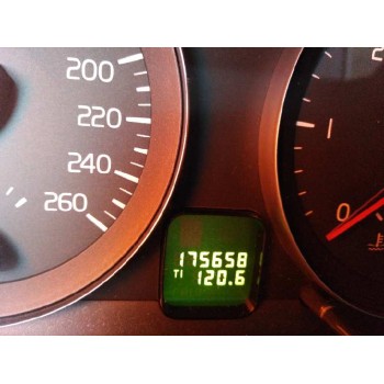 volvo s40 berlina del año 2008