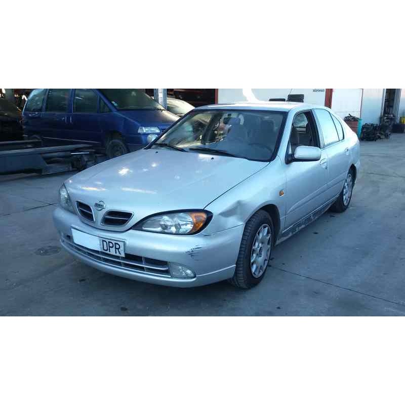 nissan primera berlina (p11) del año 1999
