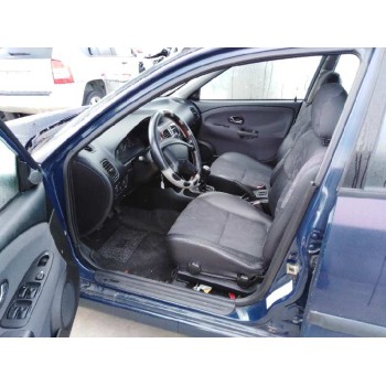 mitsubishi carisma berlina 5 (da0) del año 1999