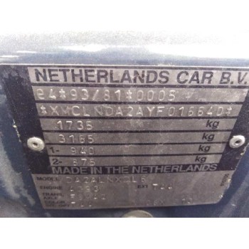 mitsubishi carisma berlina 5 (da0) del año 1999