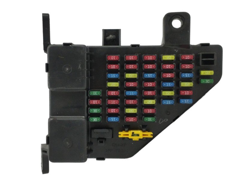 Recambio de caja reles / fusibles para hyundai tucson (jm) 2,0 classic 4x2 referencia OEM IAM 911102E001  