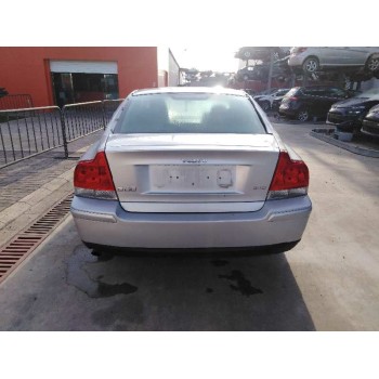volvo s60 berlina del año 2006