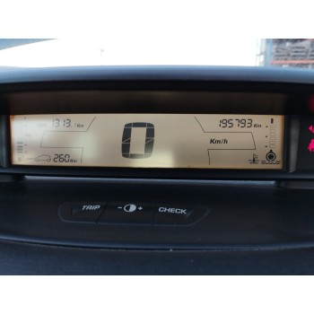 citroën c4 berlina del año 2005