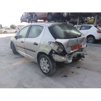 peugeot 207 del año 2006