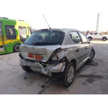 peugeot 207 del año 2006