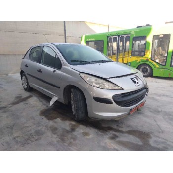 peugeot 207 del año 2006