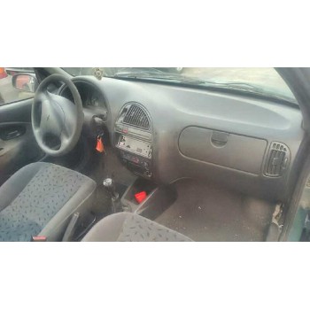 citroën saxo del año 2000