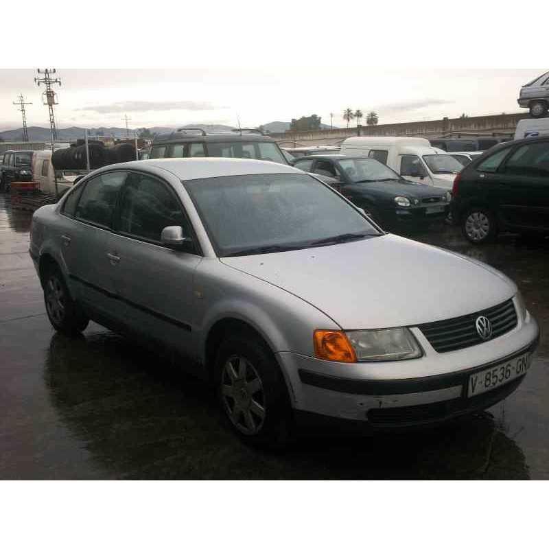 volkswagen passat berlina (3b2) del año 1999