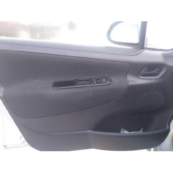 peugeot 207 del año 2006