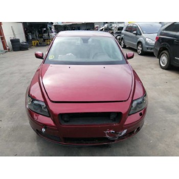 volvo s40 berlina del año 2004